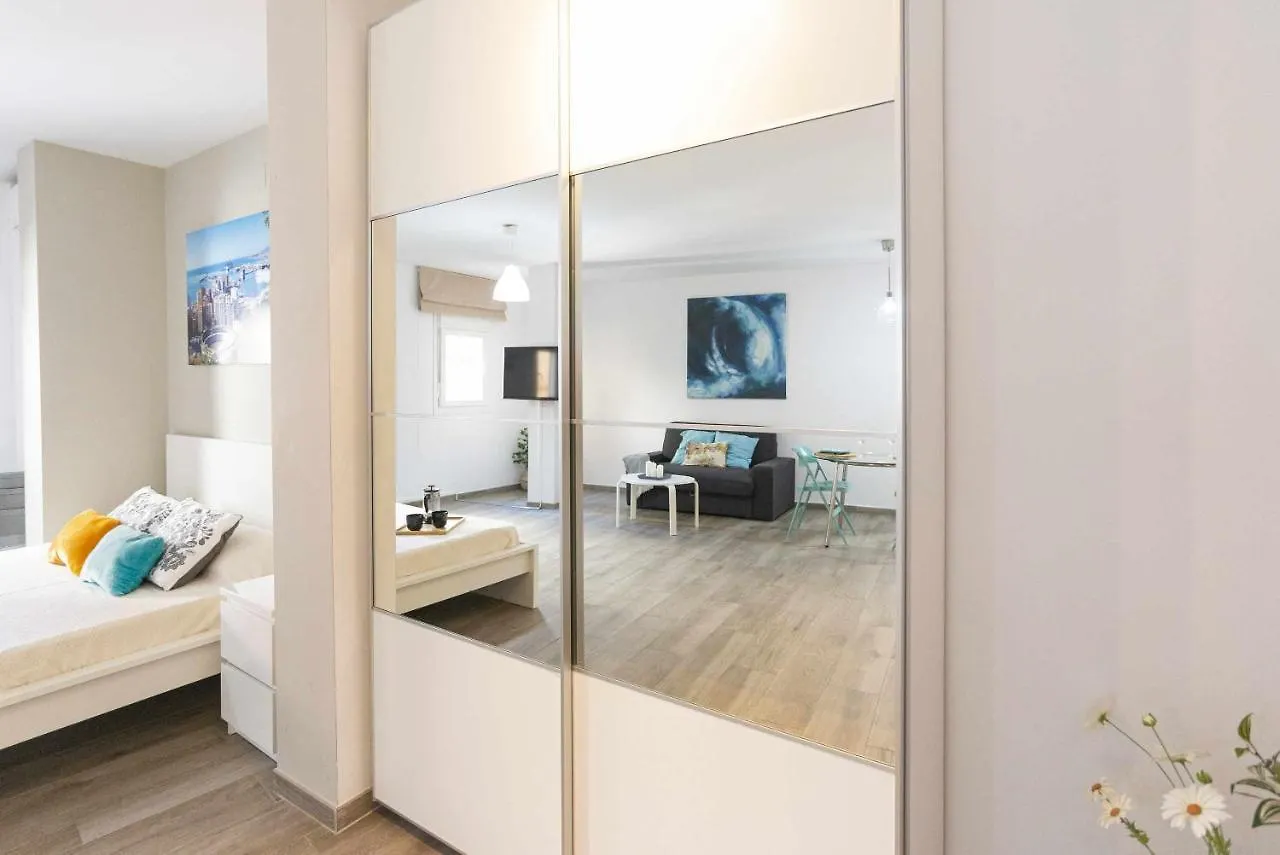 Loft Santa Lucia Centro Apartman Málaga
